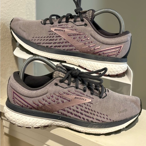 Brooks Shoes - Brooks Ghost 13 Running Shoes Womens Size 7.5 Gray Pink Comfort Cushion Sneakers